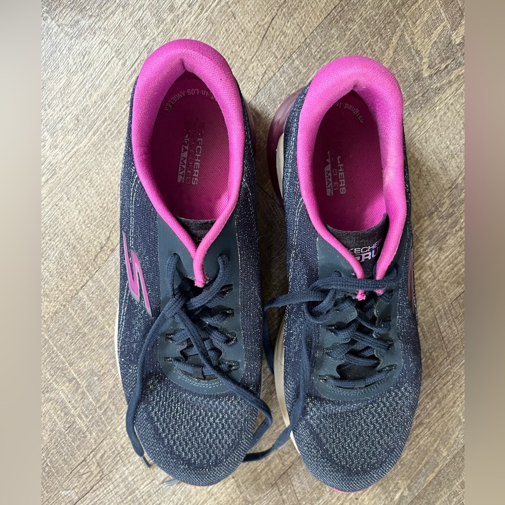 Sketchers Sketch Air Women's Navy and Pink Sneakers